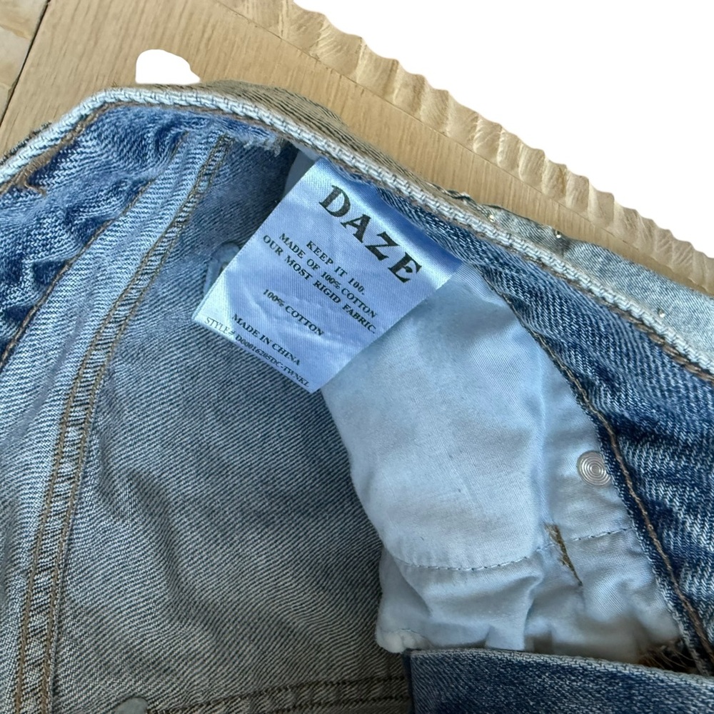 Women's Daze Studded Blue Denim Jeans - Picture 3 of 4